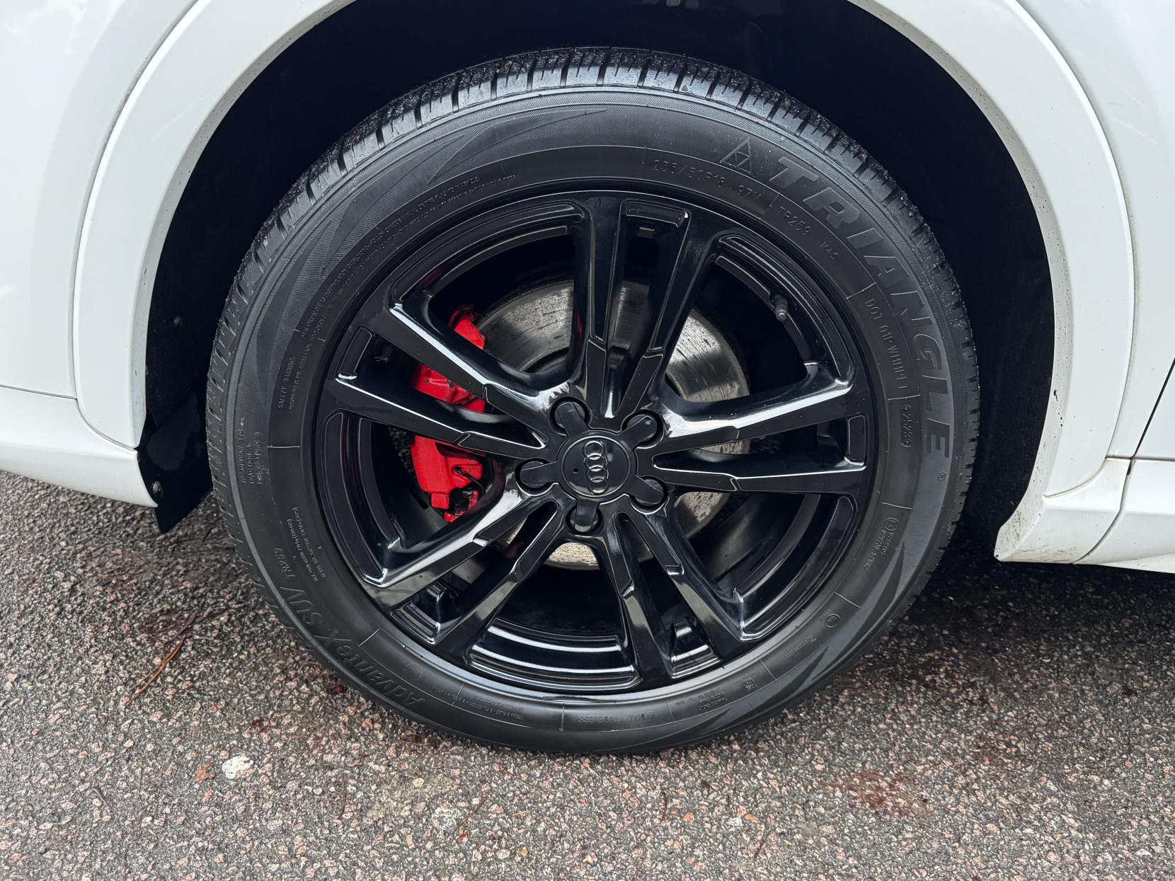 Audi Q3 2.0 TDI S line SUV 5dr Diesel Manual Euro 6 (s/s) (150 ps)