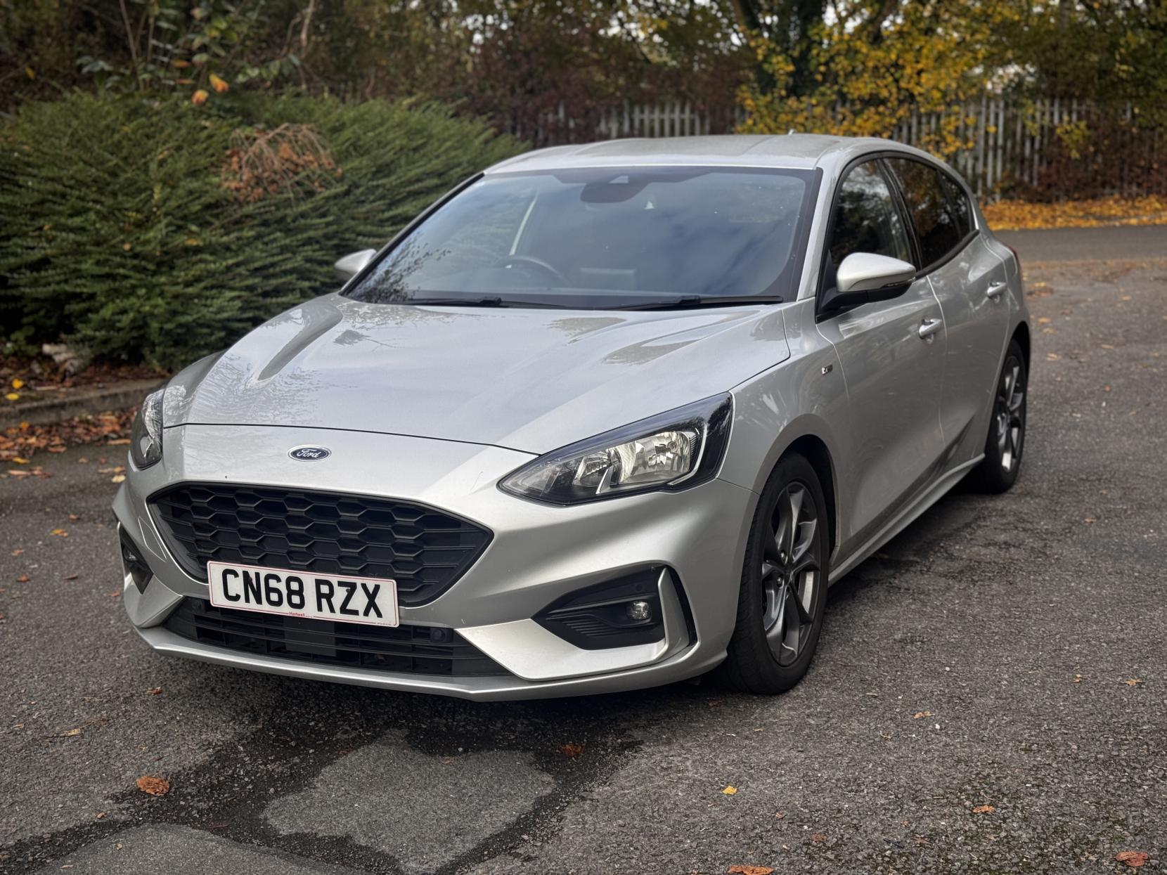 Ford Focus 1.0T EcoBoost ST-Line Hatchback 5dr Petrol Manual Euro 6 (s/s) (125 ps)