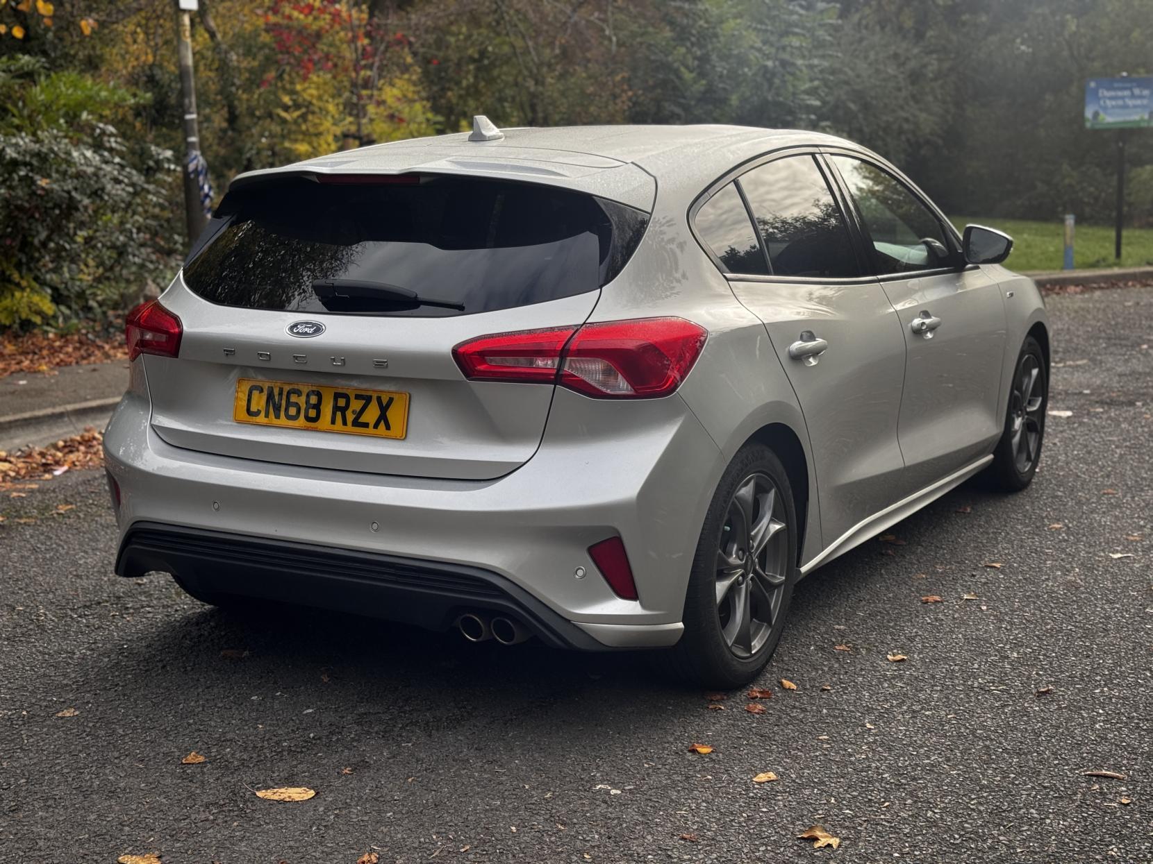 Ford Focus 1.0T EcoBoost ST-Line Hatchback 5dr Petrol Manual Euro 6 (s/s) (125 ps)