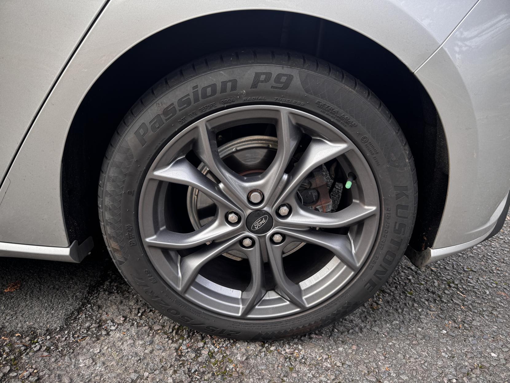 Ford Focus 1.0T EcoBoost ST-Line Hatchback 5dr Petrol Manual Euro 6 (s/s) (125 ps)