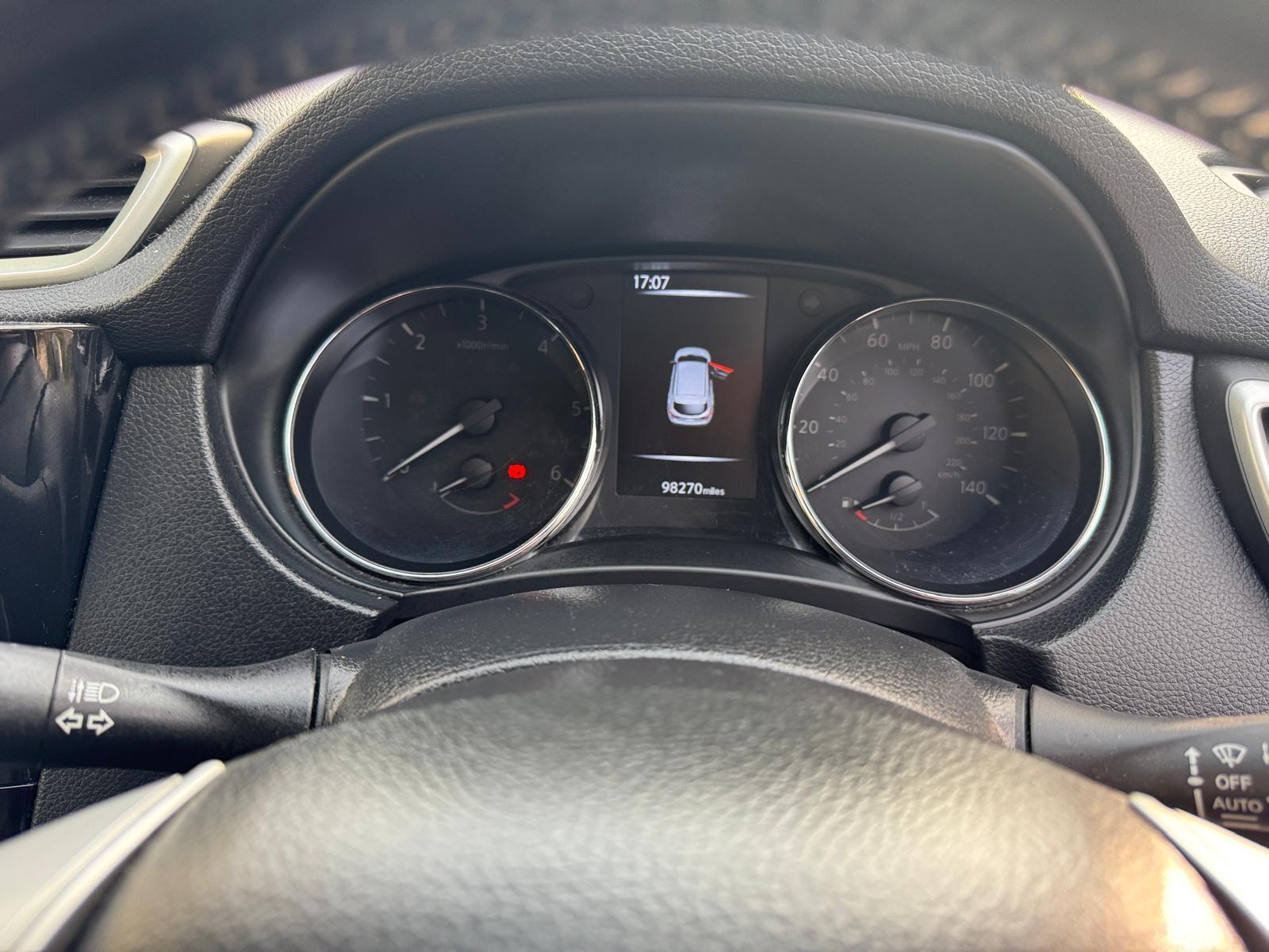 Nissan Qashqai 1.5 dCi Acenta SUV 5dr Diesel Manual 2WD Euro 5 (s/s) (110 ps)