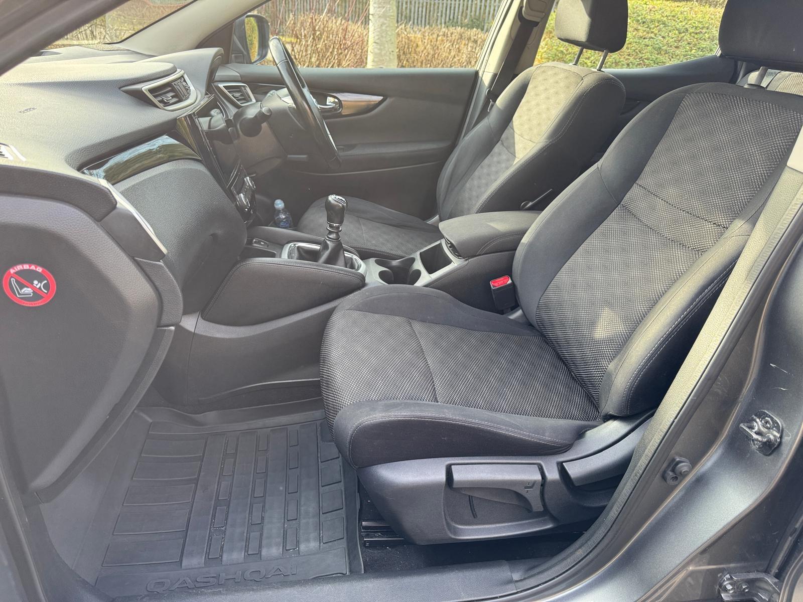 Nissan Qashqai 1.5 dCi Acenta SUV 5dr Diesel Manual 2WD Euro 5 (s/s) (110 ps)