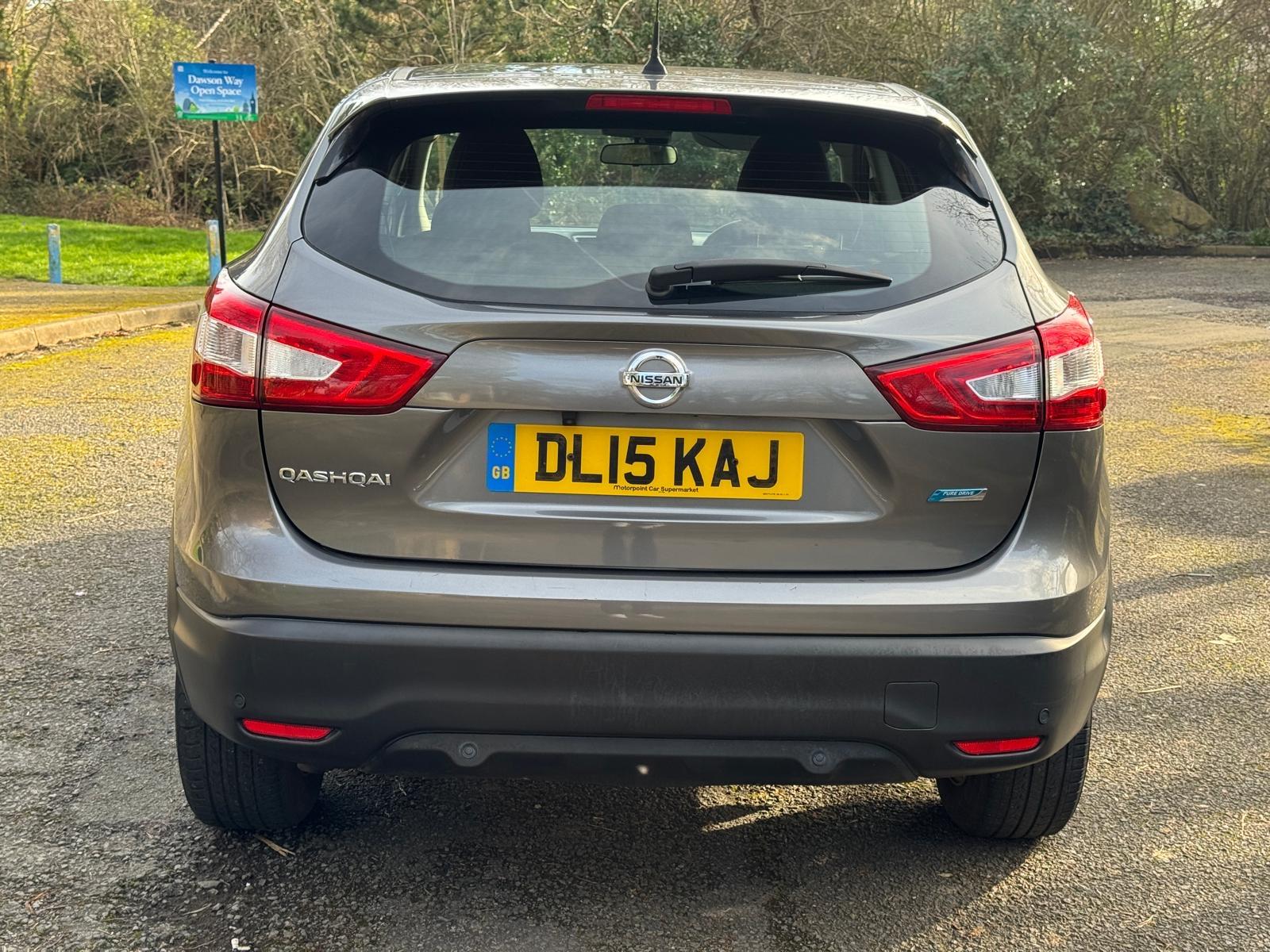 Nissan Qashqai 1.5 dCi Acenta SUV 5dr Diesel Manual 2WD Euro 5 (s/s) (110 ps)