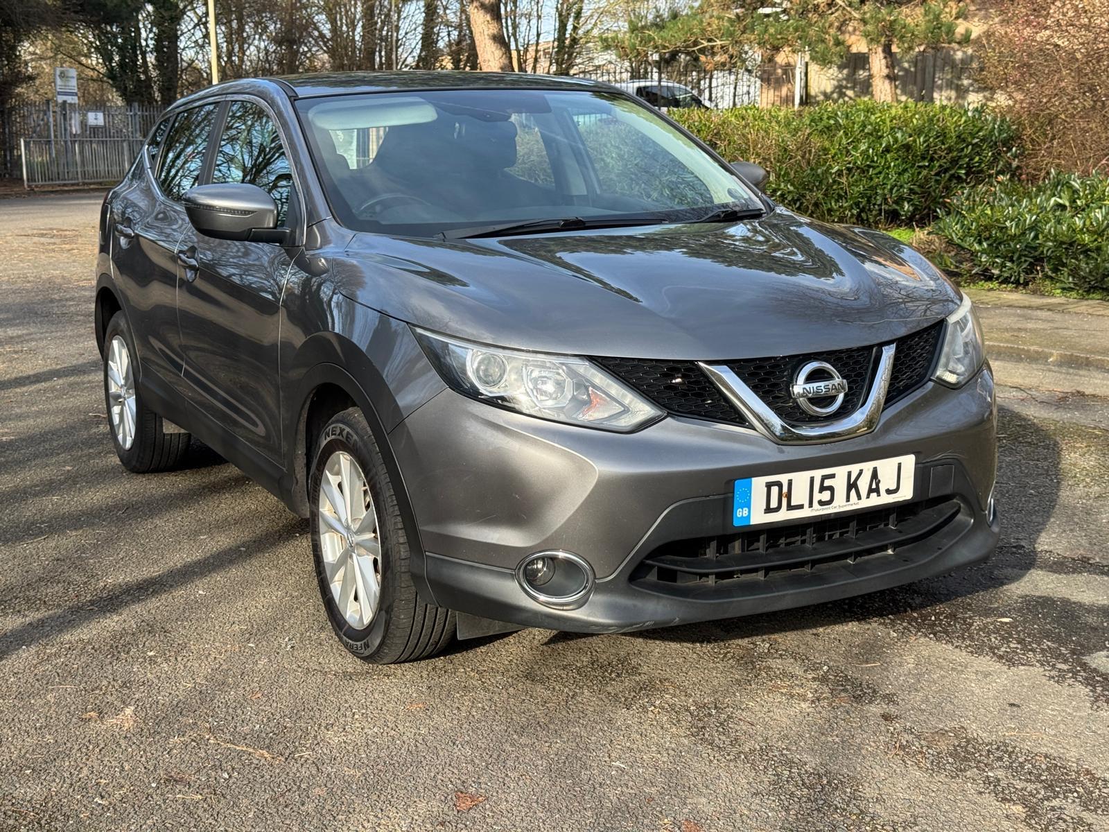 Nissan Qashqai 1.5 dCi Acenta SUV 5dr Diesel Manual 2WD Euro 5 (s/s) (110 ps)