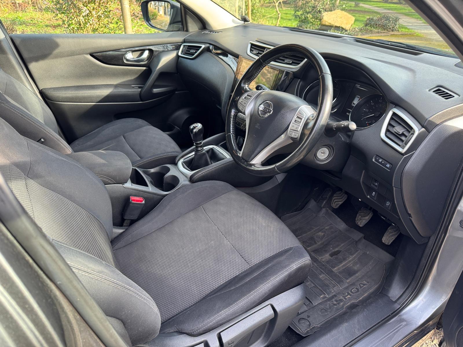 Nissan Qashqai 1.5 dCi Acenta SUV 5dr Diesel Manual 2WD Euro 5 (s/s) (110 ps)