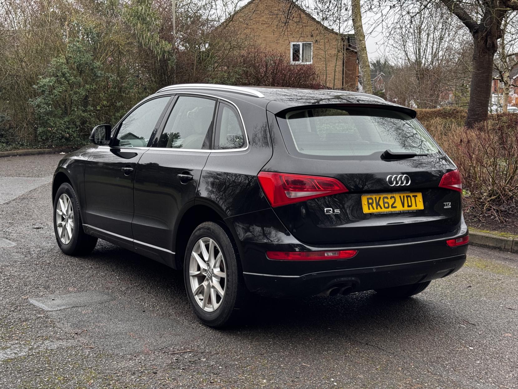 Audi Q5 2.0 TDI SE SUV 5dr Diesel Manual quattro Euro 5 (s/s) (170 ps)