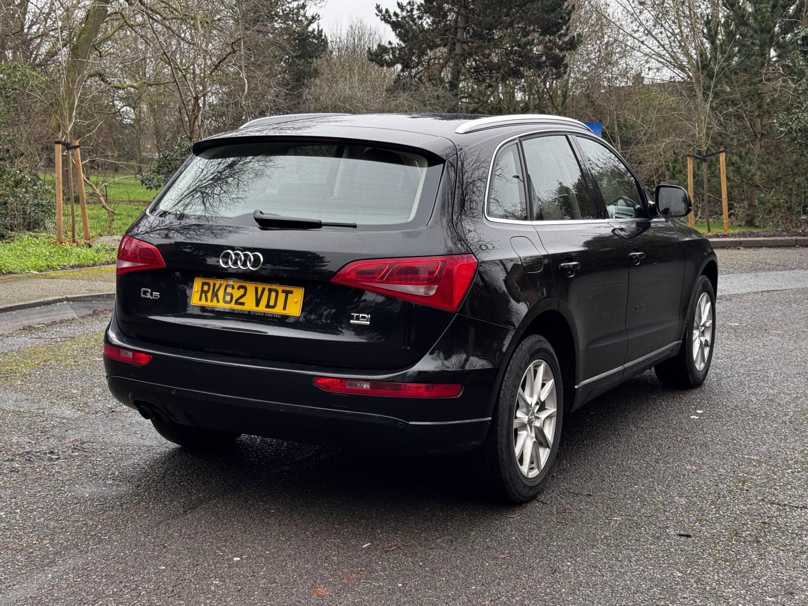 Audi Q5 2.0 TDI SE SUV 5dr Diesel Manual quattro Euro 5 (s/s) (170 ps)