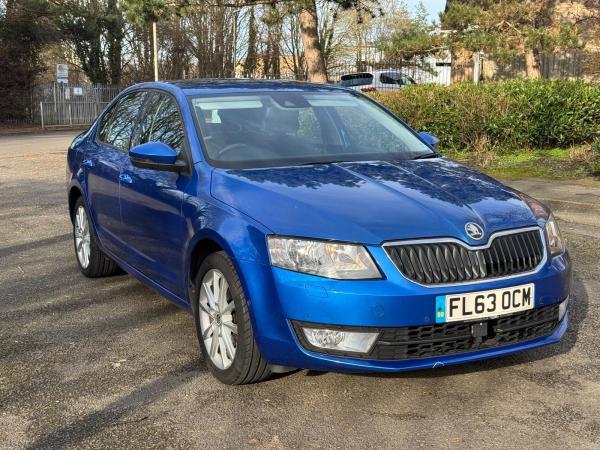 Skoda Octavia 2.0 TDI Elegance Hatchback 5dr Diesel Manual Euro 5 (s/s) (150 ps)