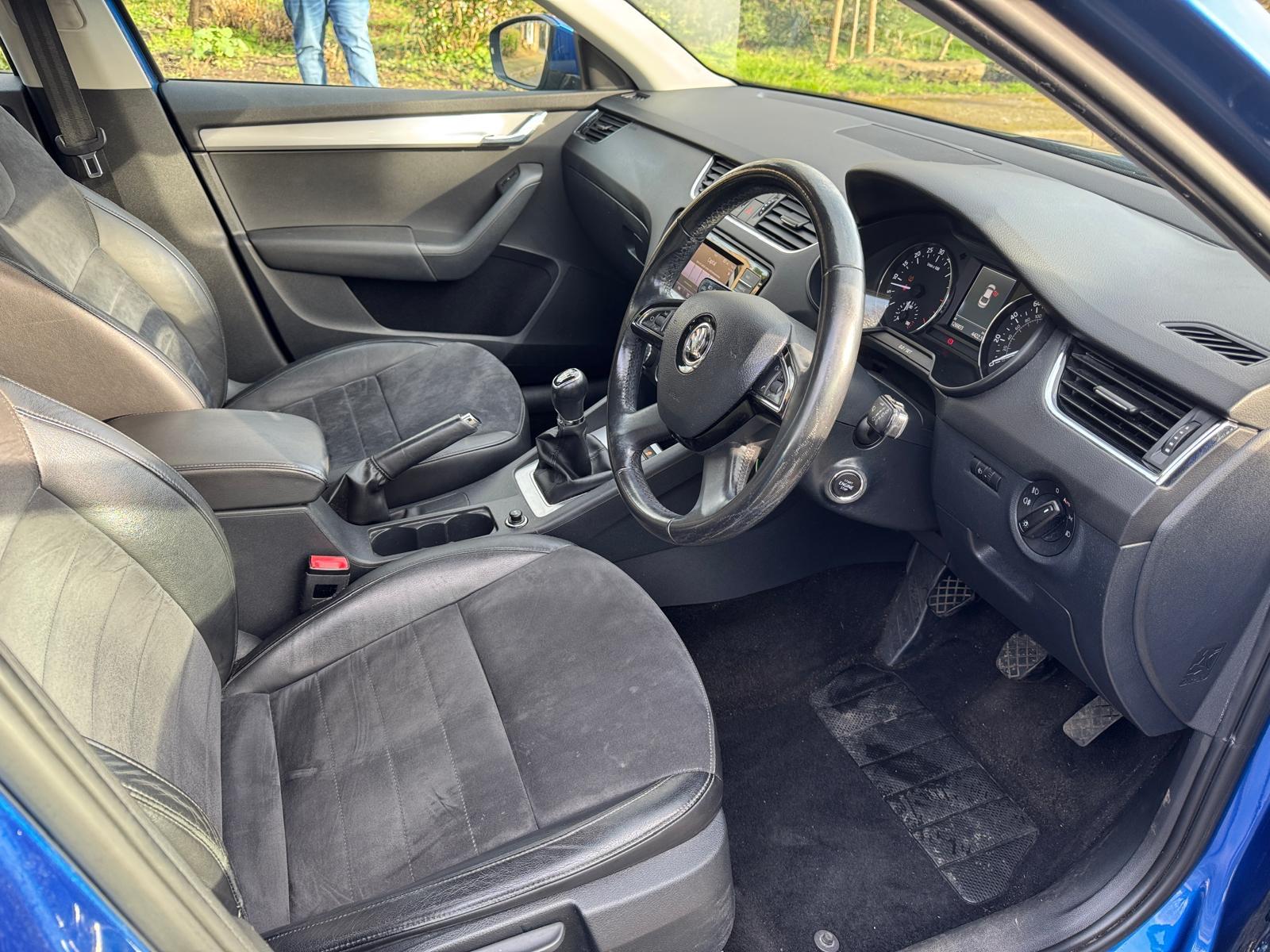 Skoda Octavia 2.0 TDI Elegance Hatchback 5dr Diesel Manual Euro 5 (s/s) (150 ps)