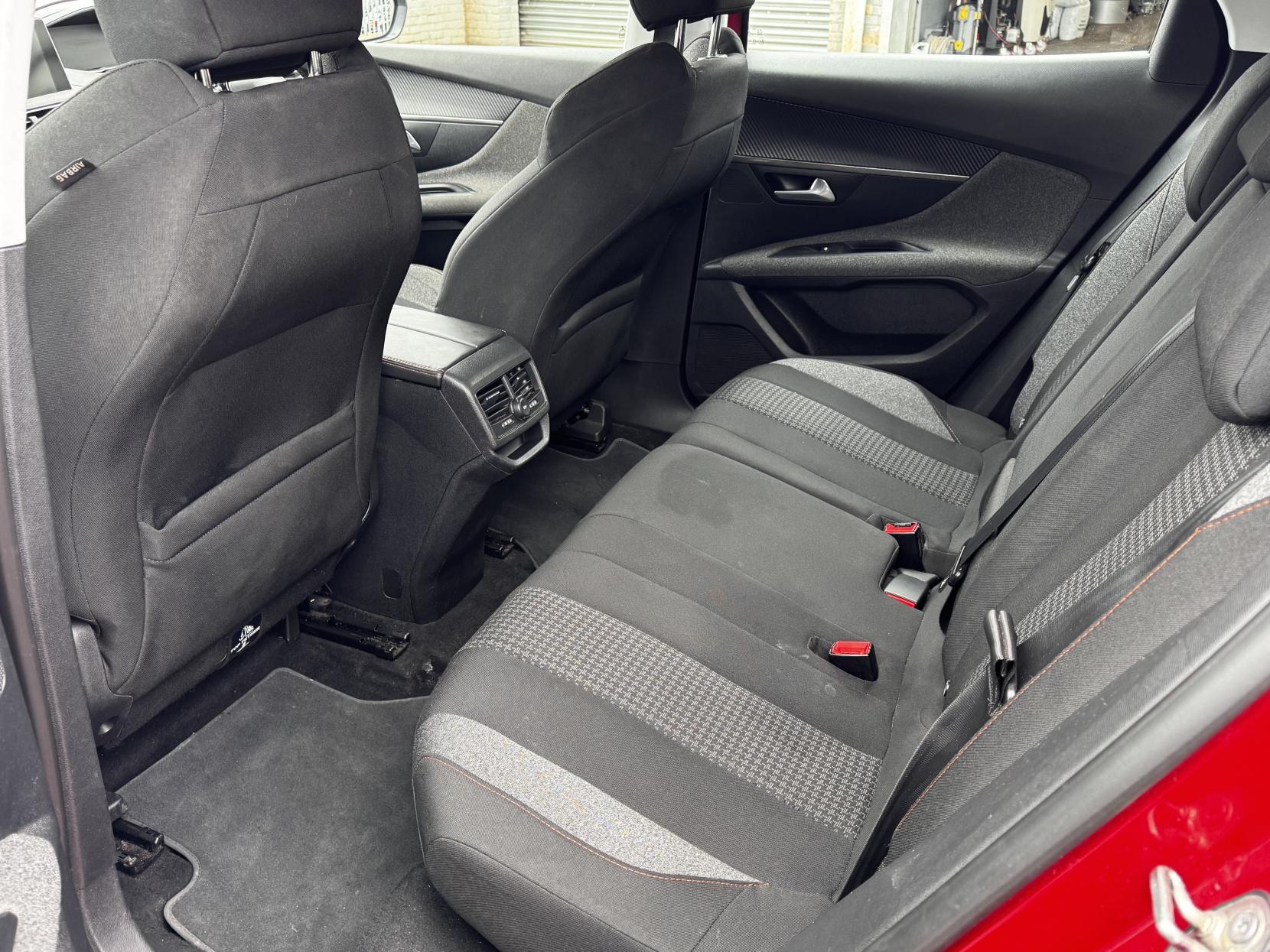 Peugeot 3008 1.6 BlueHDi Active SUV 5dr Diesel Manual Euro 6 (s/s) (120 ps)