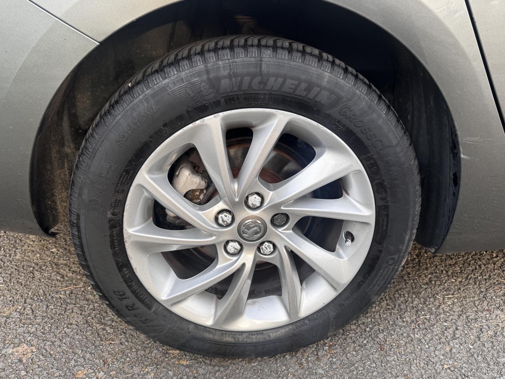 Vauxhall Astra 1.6 CDTi ecoTEC BlueInjection Design Sports Tourer 5dr Diesel Manual Euro 6 (s/s) (110 ps)