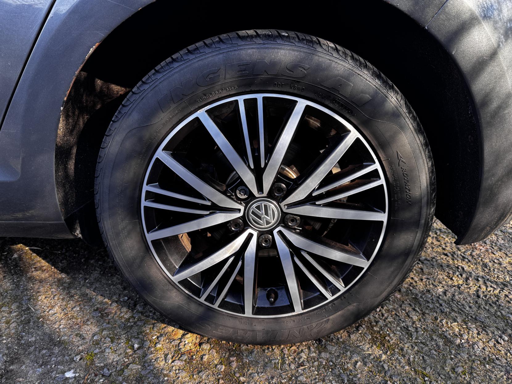 Volkswagen Golf 1.4 TSI SE Nav Hatchback 5dr Petrol Manual Euro 6 (s/s) (125 ps)