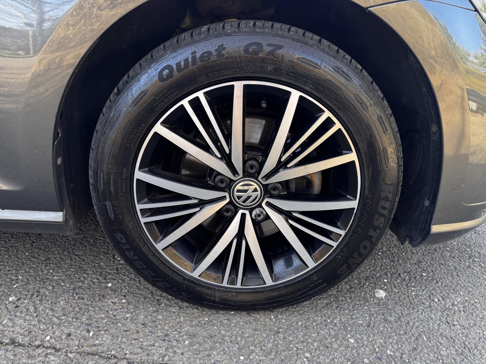 Volkswagen Golf 1.4 TSI SE Nav Hatchback 5dr Petrol Manual Euro 6 (s/s) (125 ps)