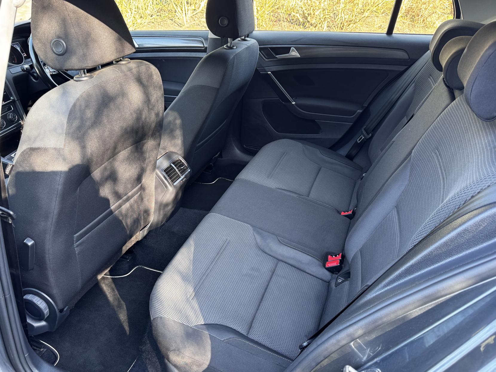 Volkswagen Golf 1.4 TSI SE Nav Hatchback 5dr Petrol Manual Euro 6 (s/s) (125 ps)