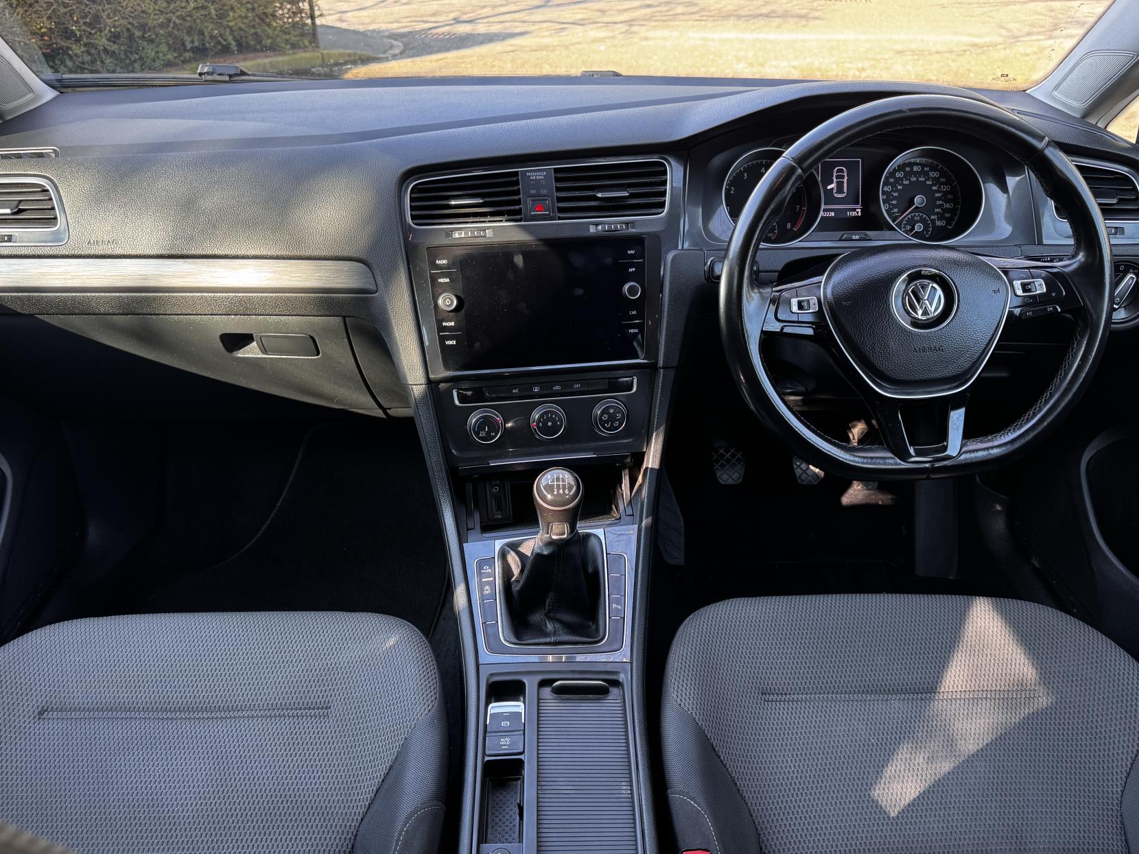 Volkswagen Golf 1.4 TSI SE Nav Hatchback 5dr Petrol Manual Euro 6 (s/s) (125 ps)