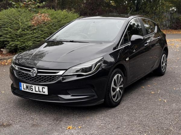Vauxhall Astra 1.4i Design Hatchback 5dr Petrol Manual Euro 6 (100 ps)