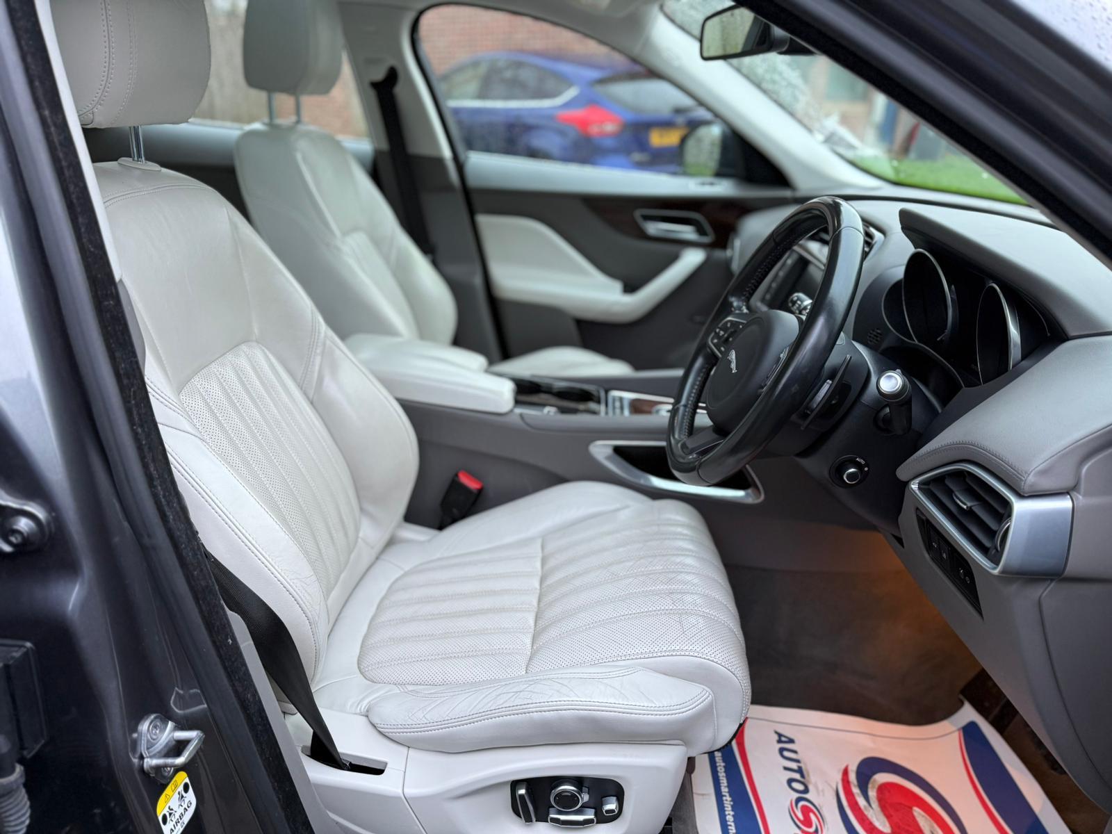 Jaguar F-PACE 2.0 D180 Portfolio SUV 5dr Diesel Auto AWD Euro 6 (s/s) (180 ps)