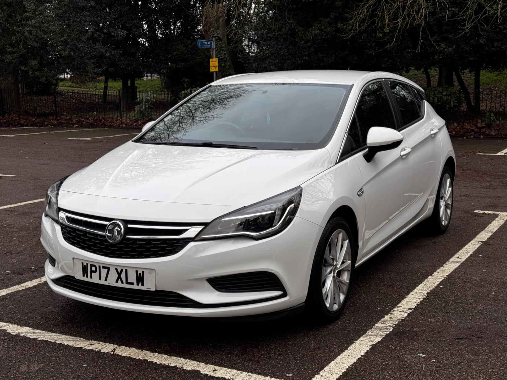 Vauxhall Astra 1.4i Turbo Tech Line Hatchback 5dr Petrol Manual Euro 6 (125 ps)